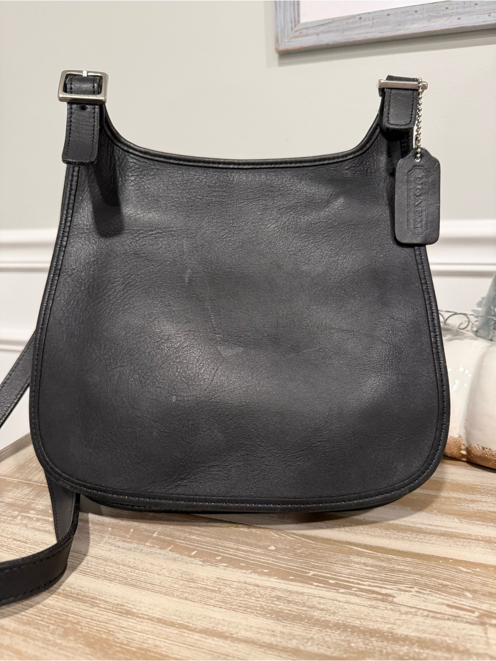 Coach VINTAGE hippie Black Leather Shoulder Crossbody Bag with nickel hardware